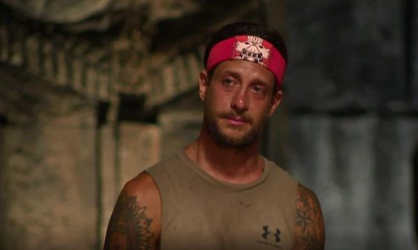 Survivor: Μόνος και απομονωμένος ο Ηλίας Μπόγδανος στην παραλία