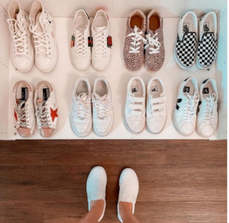 6 τρόποι για να διατηρήσετε καθαρά τα λευκά σας αθλητικά παπούτσια