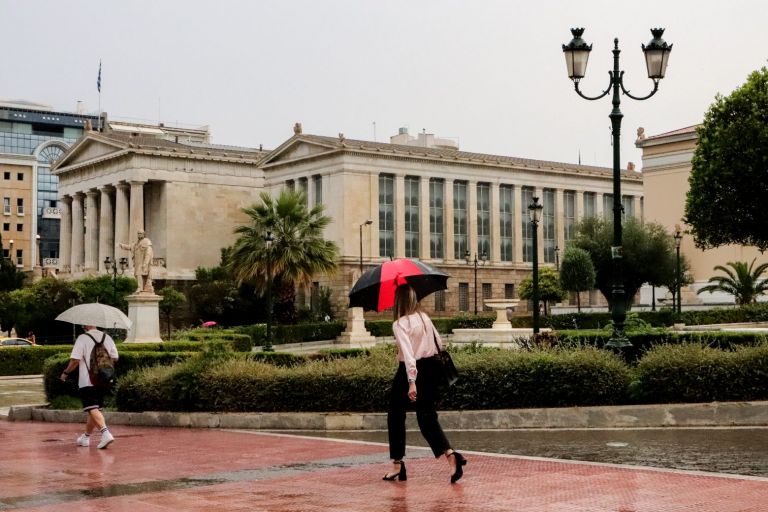 Καιρός: Βροχές και καταιγίδες και την Τετάρτη – Δείτε πού θα χτυπήσουν