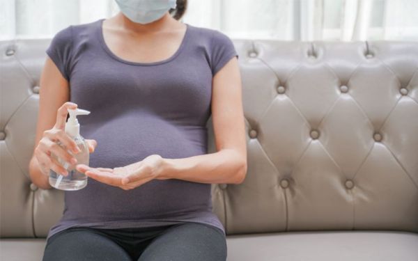 Κοροναϊός: 4 περιπτώσεις θανάτου εμβρύου μετά από μόλυνση εγκύων