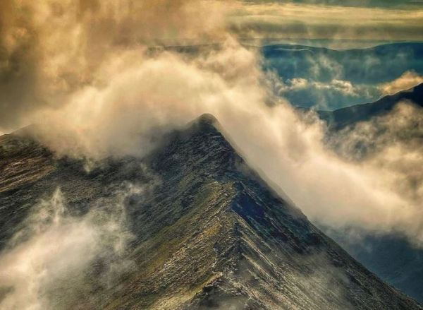 Ένα μοναδικό επάγγελμα στην πιο επικίνδυνη κορυφή της Αγγλίας