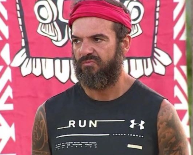 Πάνος Καλίδης: Επικό τρολάρισμα στον Τριαντάφυλλο μετά το Survivor