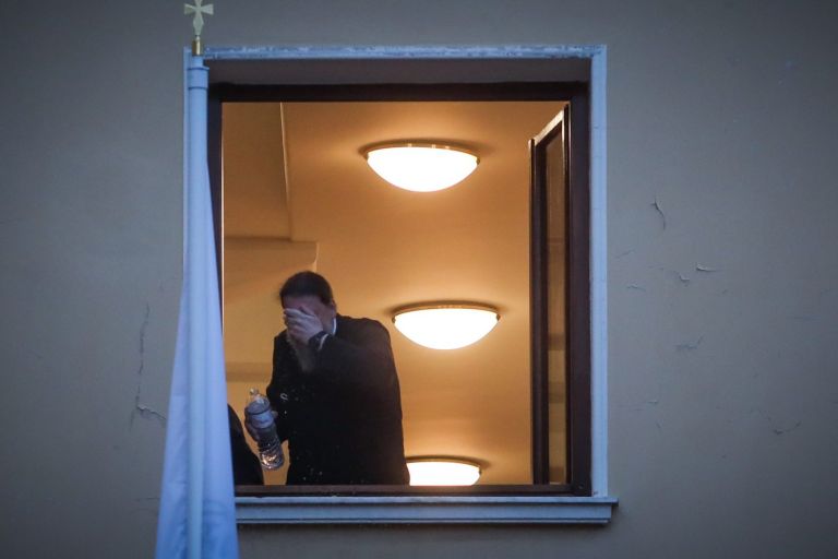 Μονή Πετράκη: Συγκλονίζει ο Mητροπολίτης Γλυφάδας – «Νομίζαμε ότι ήταν λάδι, μετά νιώσαμε το κάψιμο»