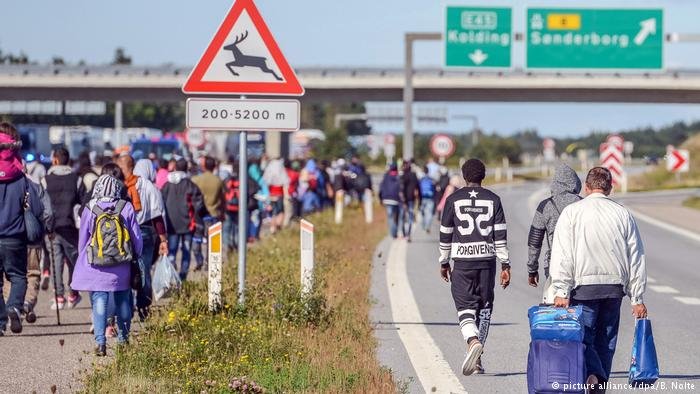 Η Δανία θέλει να στέλνει τους πρόσφυγες σε χώρες εκτός Ευρώπης τις οποίες θα χρηματοδοτεί