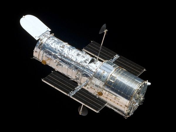 Η NASA δυσκολεύεται με τον «αρχαίο» υπολογιστή του Hubble