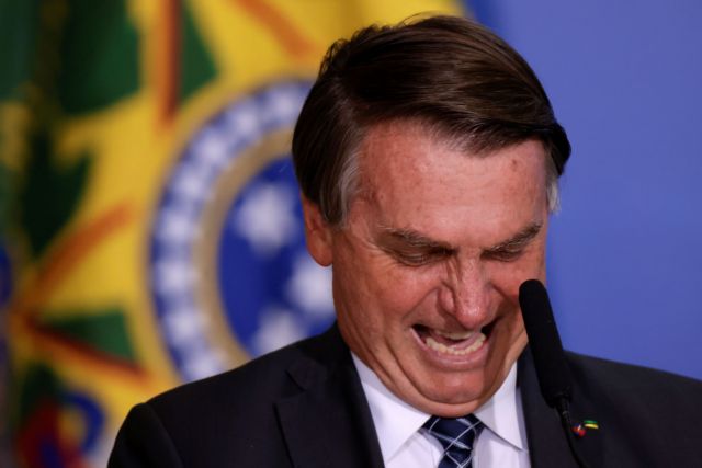 Βραζιλία: Έρευνα για την πορεία της πανδημίας καταλογίζει στον Μπολσονάρο «εγκλήματα κατά της ζωής»