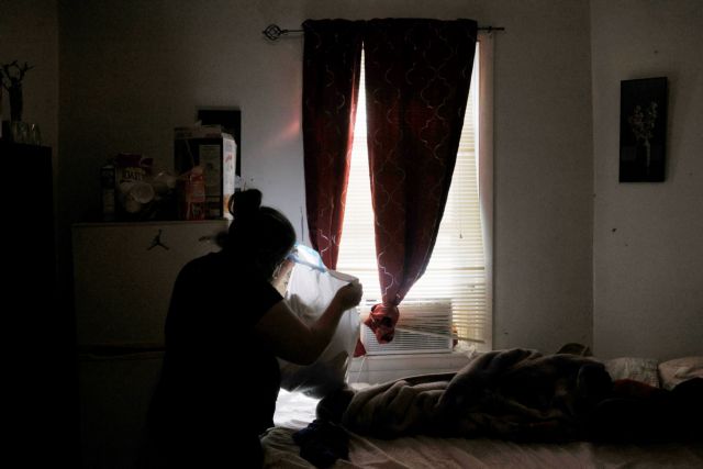 Σύγχρονη σκλαβιά: Η γυναίκα που δραπέτευσε από τους δυνάστες της και βοηθά κι άλλες να ξεφύγουν