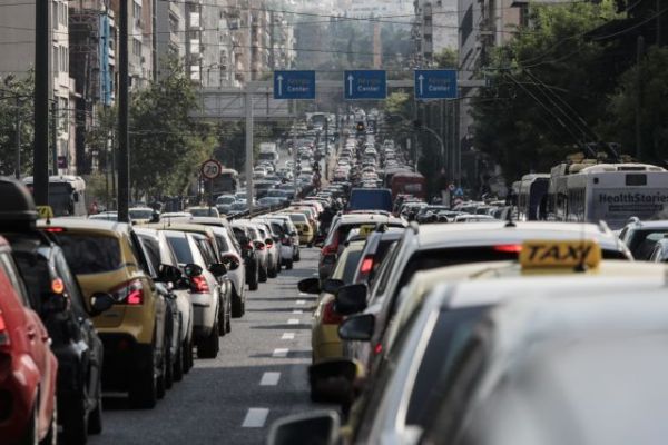 Κυκλοφοριακό χάος λόγω απεργίας των ΜΜΜ