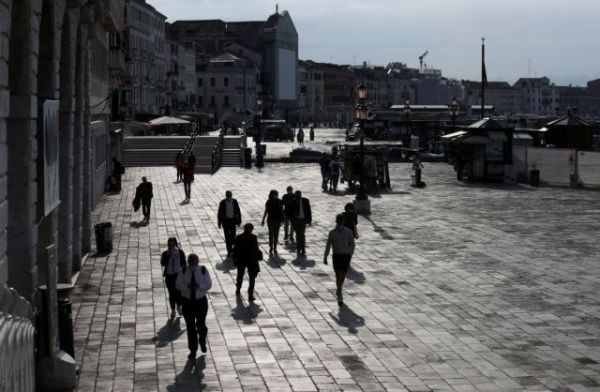 Ιταλία: Φόβοι για καθυστερήσεις στην εμβολιαστική διαδικασία