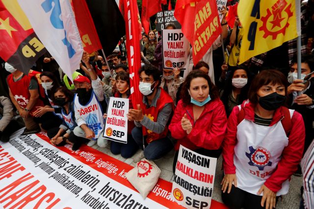 Τουρκία: Ανοίγει ο δρόμος για να τεθεί εκτός νόμου το φιλοκουρδικό HDP – Το  Συνταγματικό Δικαστήριο εξετάζει σχετική προσφυγή