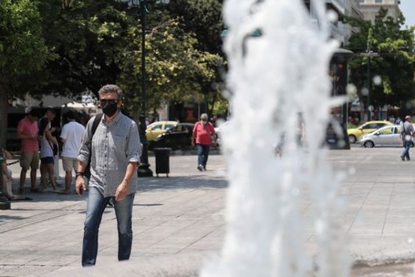 Καύσωνας: Τα «40άρια» κλείνουν τα σχολεία σε Θήβα-Λαμία-Λειβαδιά-Αλίαρτο