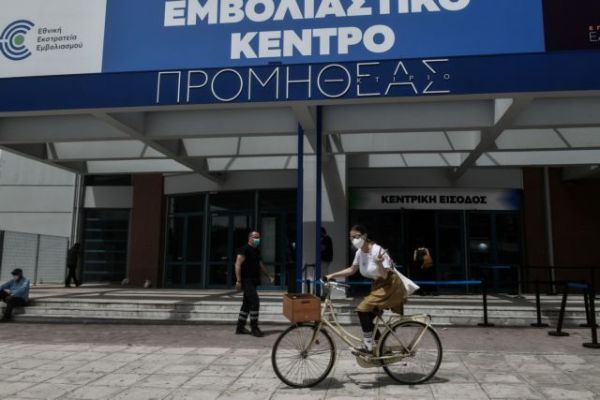 Γεωργαντάς: 51.000 ραντεβού για εμβολιασμό έκλεισαν οι νέοι 18 έως 24 ετών