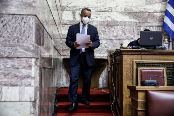 Μεσοπρόθεσμο: Ψηφίστηκε επί της αρχής στην αρμόδια Επιτροπή της Βουλής