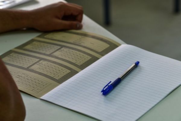 Πανελλαδικές 2021: Αυτά είναι τα θέματα της Φυσικής