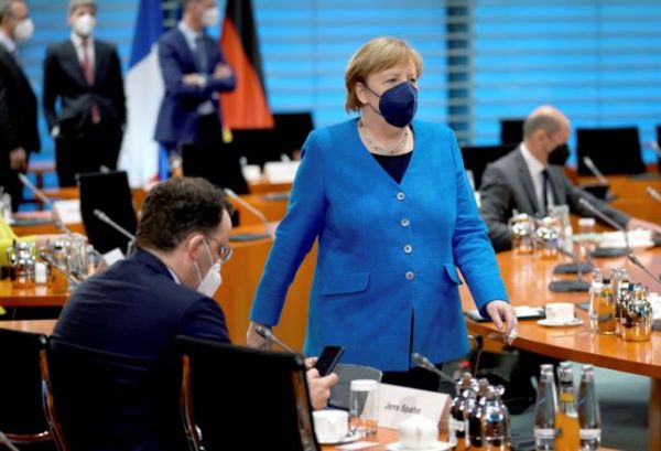 Γερμανία: Εγκρίθηκε οικονομική ενίσχυση του συστήματος υγείας – Ανυσυχία για τέταρτο κύμα
