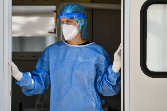 Κοροναϊός: Στα 395 τα νέα κρούσματα – Στους 239 οι διασωληνωμένοι, 21 νέοι θάνατοι