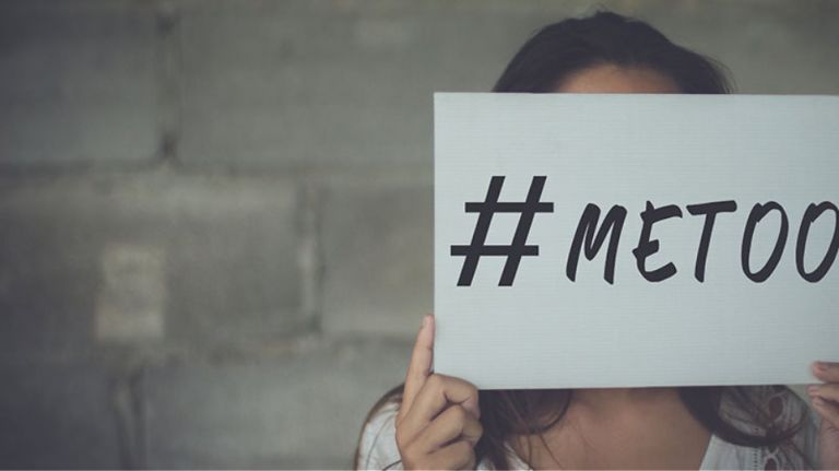 ΕΚΠΑ: Παρέμβαση φοιτητών σε γραφείο καθηγητή που παρενοχλούσε σεξουαλικά φοιτήτριες