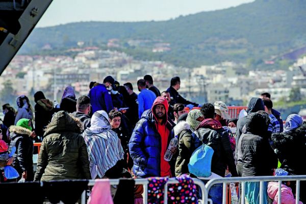 Κομοτηνή: Συνέλαβαν τρεις διακινητές παράτυπων μεταναστών