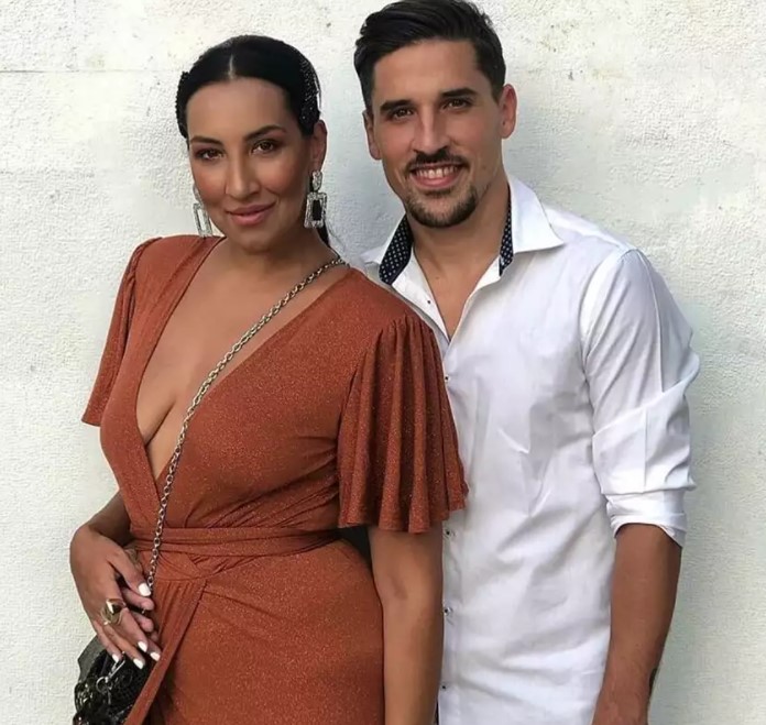 Πρώην παίκτρια του My Style Rocks χώρισε και το αποκάλυψε μέσω Instagram!