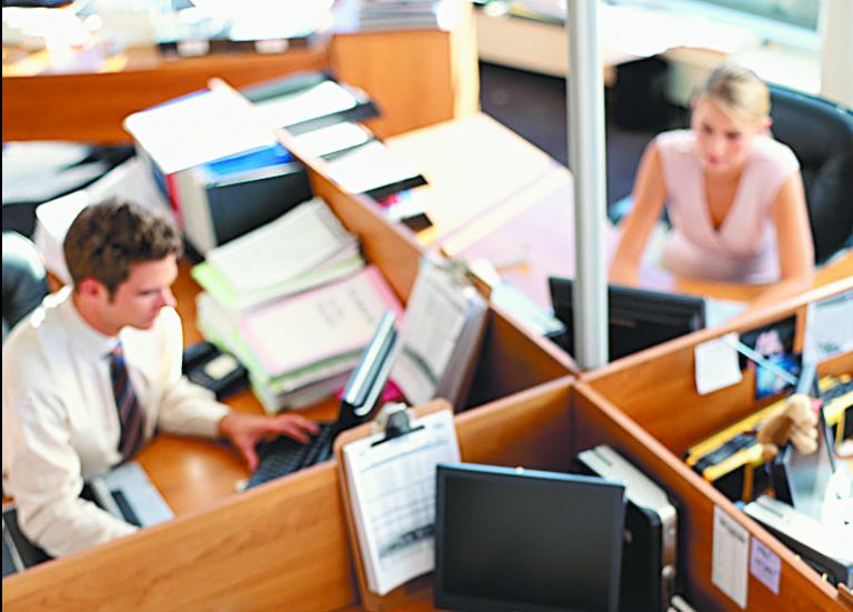 Προσλήψεις: Μάχη για μια θέση σε δήμο ή κοινότητα