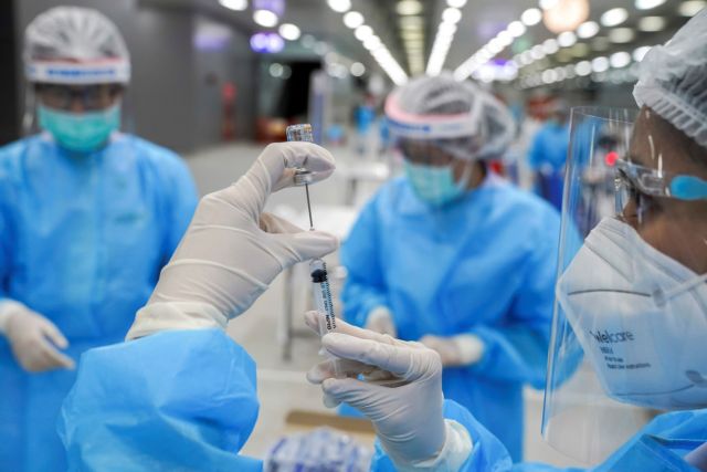 Κοροναϊός: Το Ινστιτούτο της Ουχάν ενισχύει την ετήσια παραγωγή εμβολίου στο ένα δισ. δόσεις