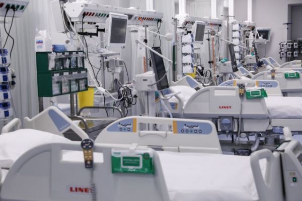Κοροναϊός: Βελτιωμένη η υγεία της 34χρονης που υπέστη θρόμβωση μετά τον εμβολιασμό