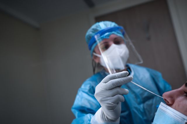 Κορoναϊός: Πού θα γίνονται δωρεάν rapid test σήμερα – Τα 135 σημεία