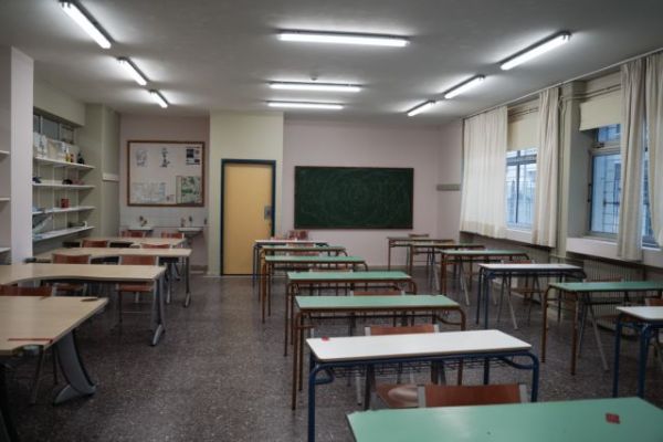 Πανελλαδικές 2021: Αυτές είναι οι απαντήσεις στα θέματα των Αρχαίων Ελληνικών