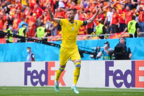 «Ζωντανή» η Ουκρανία, σπίτι της η Β. Μακεδονία (2-1)