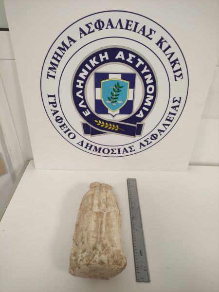 Θεσσαλονίκη: Προσπάθησαν να πουλήσουν αρχαίο αγαλματίδιο έναντι 40.000 ευρώ  - Τρεις συλλήψεις | in.gr