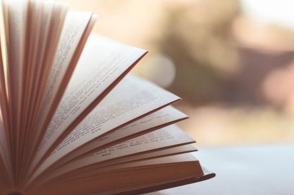 Βιβλία: Σάλος από τις καταγγελίες για πολτοποίηση βιβλίων από τις πιστώτριες τράπεζες