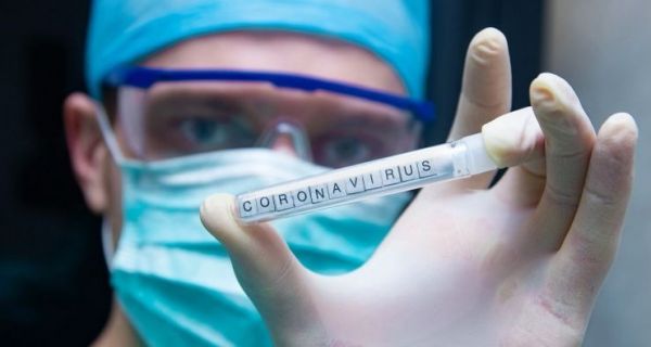 Κοροναϊός: Ποιες είναι οι δυνητικές περιπτώσεις αναζωπύρωσης που φοβίζουν τους ειδικούς