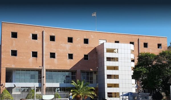 Τηλεφώνημα για βόμβες στη Διεύθυνση Αλλοδαπών στην Πέτρου Ράλλη