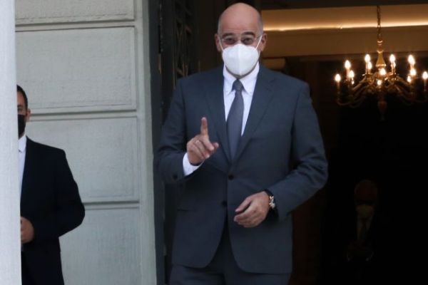 Δένδιας: Θέλουμε ενίσχυση των οικονομικών σχέσεων με τις Αραβικές χώρες