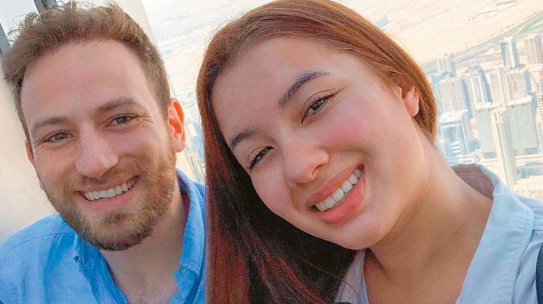 Γλυκά Νερά: Δεν ξέρω αν κλήθηκε για αναγνώριση ή για νέα κατάθεση ο σύζυγος της Καρολάιν, λέει ο δήμαρχος Αλονήσσου