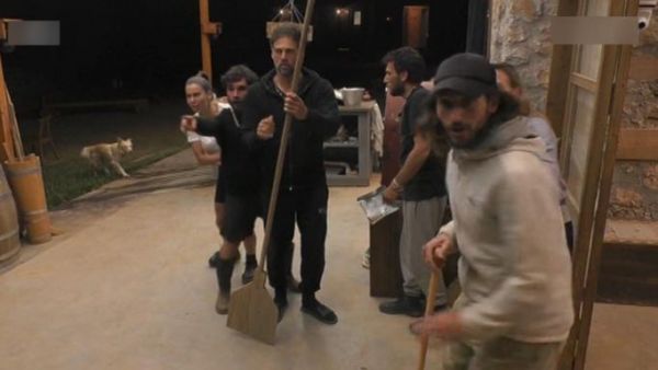 Φάρμα: Τρομοκρατήθηκαν οι παίκτες με τον απρόσκλητο νυχτερινό επισκέπτη – Τι συνέβη;