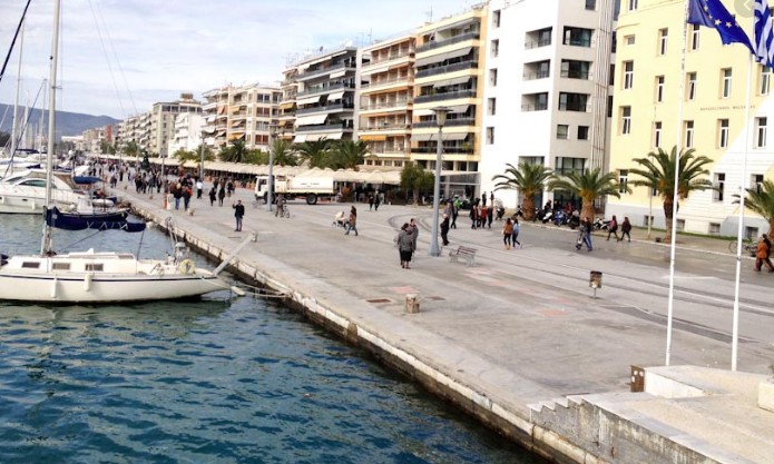 Βόλος: Βρέθηκε πτώμα γυναίκας στο λιμάνι