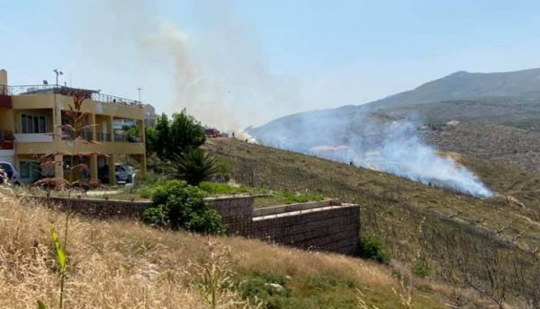 Συναγερμός στην Πυροσβεστική: Φωτιά στον Νέο Βουτζά