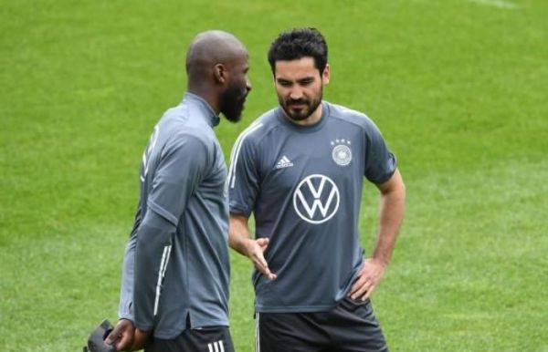 Γερμανία: Πρόβλημα στη Γερμανία πριν από την Αγγλία- Με ενοχλήσεις Ρούντιγκερ και Γκουντογκάν