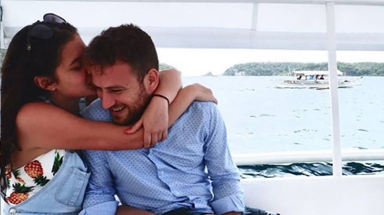 Γλυκά Νερά: «Ήταν προσχεδιασμένη η δολοφονία της Καρολάιν από τον πιλότο» λέει ταξίαρχος ε.α. της ΕΛ.ΑΣ