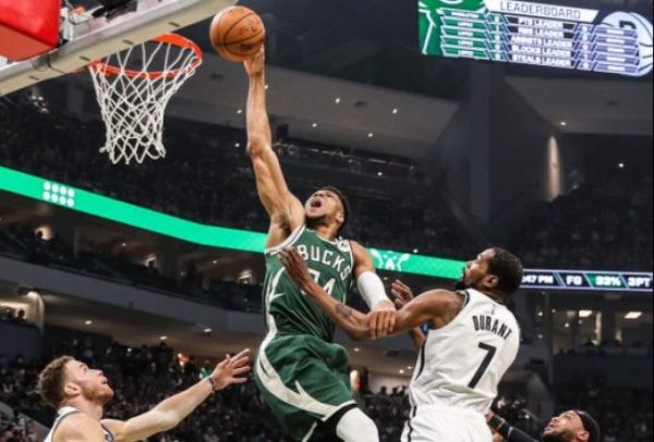 NBA: Σάρωσε ο Αντετοκούνμπο βάζοντας ξανά στο κόλπο τους Μπακς