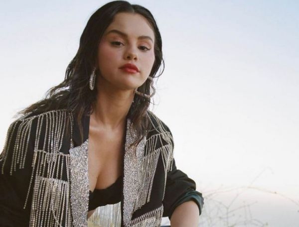 Σελίνα Γκόμεζ: Δριμεία κρητική κατά Μπόρις Τζόνσον για τα εμβόλια