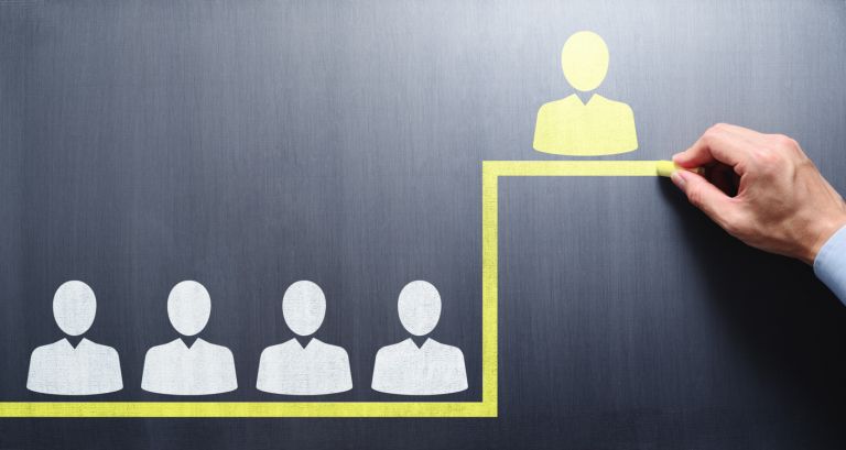 Αξίζει ο CEO 3.000 φορές παραπάνω από τον μέσο εργαζόμενό του;