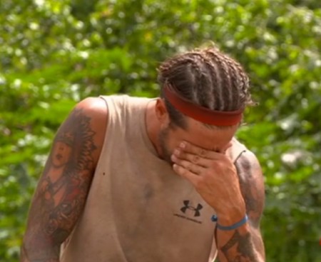 Survivor: Κατέρρευσε ο Ηλίας Μπόγδανος μπροστά στις κάμερες – «Μου φαίνεται σαν χθες…»