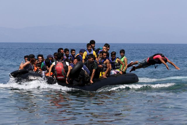 Κομισιόν: Επιπλέον 3,5 δισ. ευρώ στην Τουρκία για τους πρόσφυγες