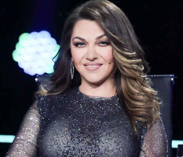 Καίτη Γαρμπή: Αυτοτρολάρεται και αποδεικνύει ξανά ότι το χιούμορ της είναι «ατόφιο χρυσάφι»