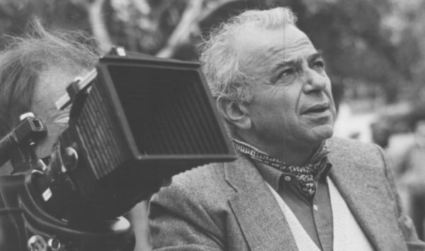 Βροχερή λήξη του αφιερώματος στον Κακογιάννη στην Ηλιούπολη