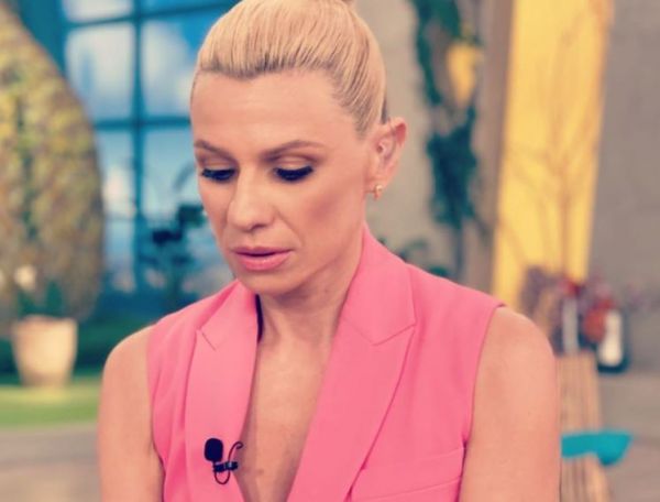 Κατερίνα Καραβάτου: Η επόμενη μέρα μετά την αποχώρηση του Κρατερού Κατσούλη