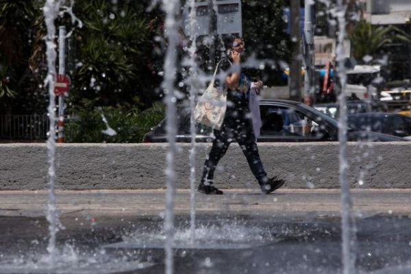 Βόλος: Δήμος και περιφέρεια ανοίγουν κλιματιζόμενες αίθουσες λόγω των υψηλών θερμοκρασιών