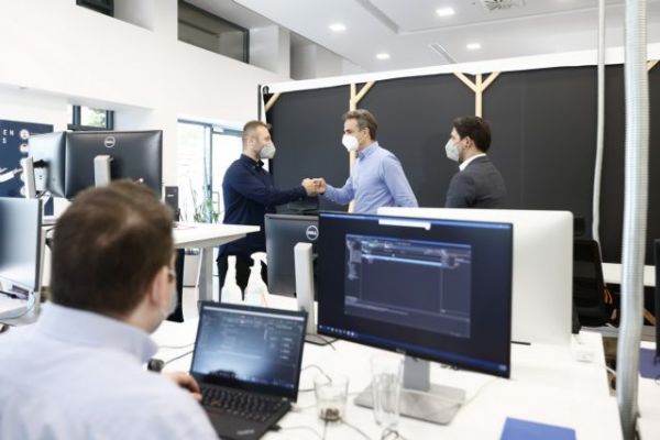 Μητσοτάκης στο κέντρο της TeamViewer: Τα Ιωάννινα θα μετατραπούν σε κόμβο τεχνολογίας